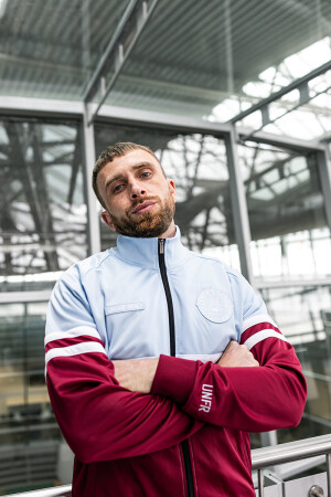 DMWU Tracktop Burgundy/Skyblue