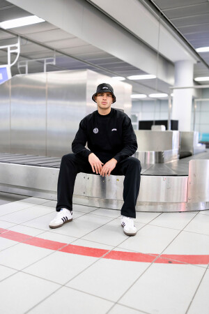 Two Side Logo Crewneck Black