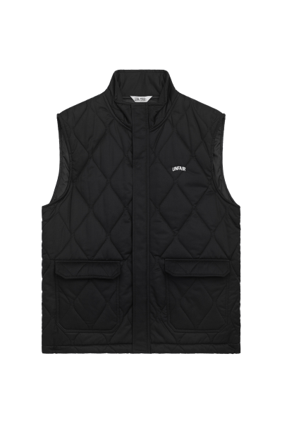Curved Hunter Vest Black