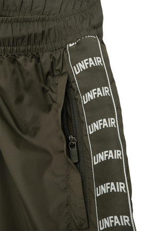 Curved Tape Trackshorts Olive