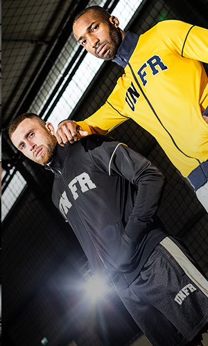 TRACKTOPS